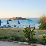 Nora Apartment In Almyrida
