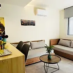 Matina Room