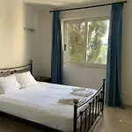 Villa Elias & Casseiopia