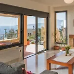 Villa Chloe By The Sea