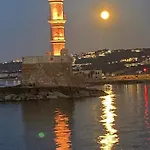Mythos Old Harbour
