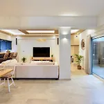 City Haven Apartment