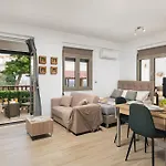 Modernpastel Studio-Near Old Port