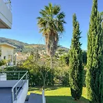 Villa Adam