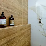 Porfyra Suite 2