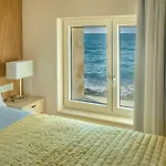 Hippocampo Waterfront Villa