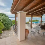 Villa Oceanus