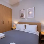 Plaka Paradise Apartment