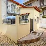 Matzi House