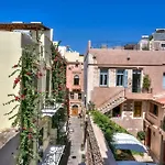 Ifigenia Traditional Rooms & Maisonettes