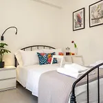 Evora Suites