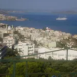 Akrotiri Hotel