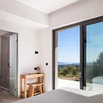 Villa Aglaea I Saltwater Pool & Amazing Seaview!