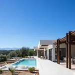 Villa Aglaea I Saltwater Pool & Amazing Seaview!