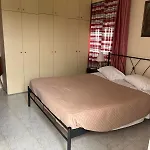 Souvlakis Pool Suites