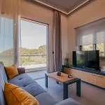 Archontissa\'S House In The Mountains 22Km From Chania