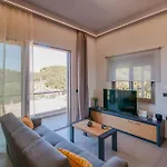 Archontissa\'S House In The Mountains 22Km From Chania