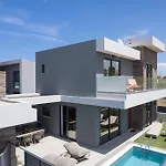Villasaints
