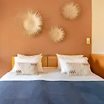 Lidra Rooms