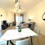 Thali Central Apartment With Parking