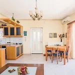 Leonidas House With Sea View