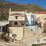 Leonidas House With Sea View