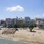 Steps From The Beach Aprt