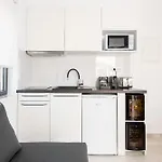 Cozy Corner Luxury Apartments