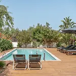Seametry Luxury Living Villa