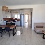 Sea View Modern 2Br Top Floor On Nea Chora Beach