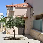 Stefanias House