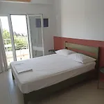 Evantia\'S Cosy Studio