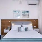Cherry Central Luxury Suites