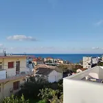 Sea City And Mountain View Apartment