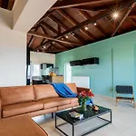 Alpha Delight Apartment