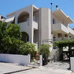 Rosy\'S House With All Amenities Near Chania