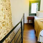 Roussos Place - Next To Splantzia Square - 2Bd 2Ba