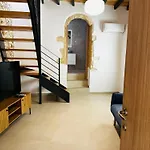 Roussos Place - Next To Splantzia Square - 2Bd 2Ba