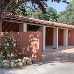 Vilia, House On The Hill