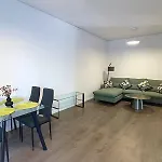 Casa Dina Nea Chora