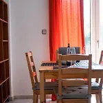 Dimitris City Break Apts