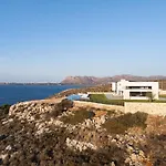 Villa Mika