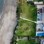 The Seaside Villa