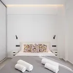 Elio Apartment 1