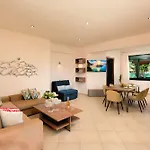 Eliomar Beachside Villa