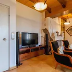 Luxurious Venetian 3 Floor House In The Old Port