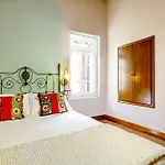 Chanialiving Venetian Luxury House-Near Plaza Parking