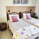 Tziapartment In Downtown Chania