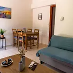 Laurels Apartment