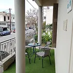 Πλήρως Ανακαινισμένη Μονοκατοικία.